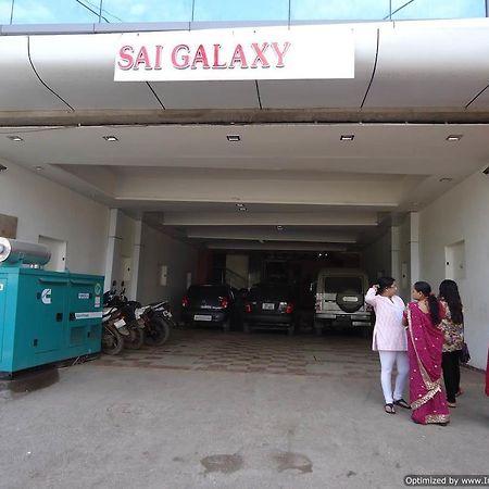 Hotel Sai Galaxy Inn Shirdi Extérieur photo