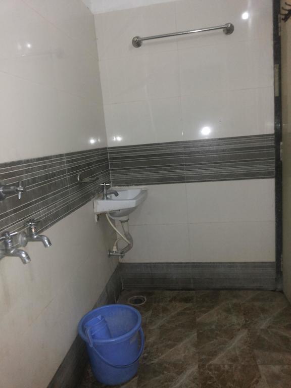 Hotel Sai Galaxy Inn Shirdi Chambre photo